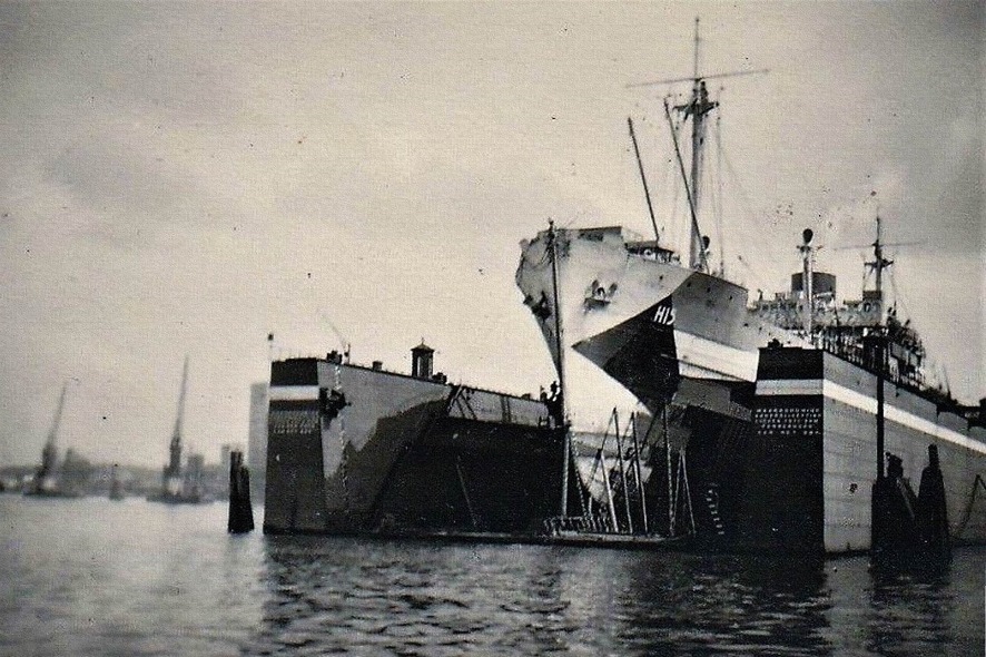 Le Mar del Plata en cours de transformation pour la Kriegsmarine 7